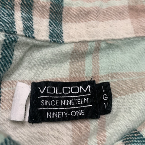 Volcom Mint Green and Teal Plaid Button-Down Shirt - Picture 5 of 8